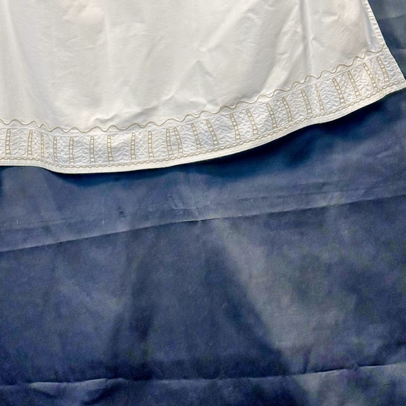 Women’s Lane Bryant Cream Blouse - Picture 6 of 10